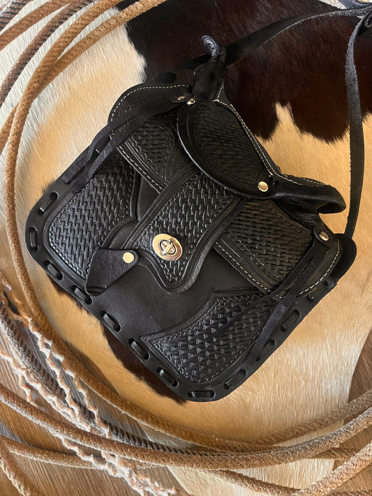 The Molly Saddle Purse